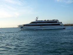 Party Boat Adelaide Bucks Party Party on the water!
